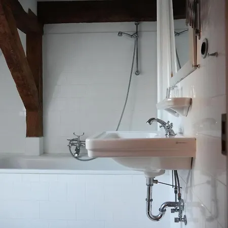 Apartman Herrenhaus Linker Seitenfluegel Ii - Boldevitzer Ruegenkaten